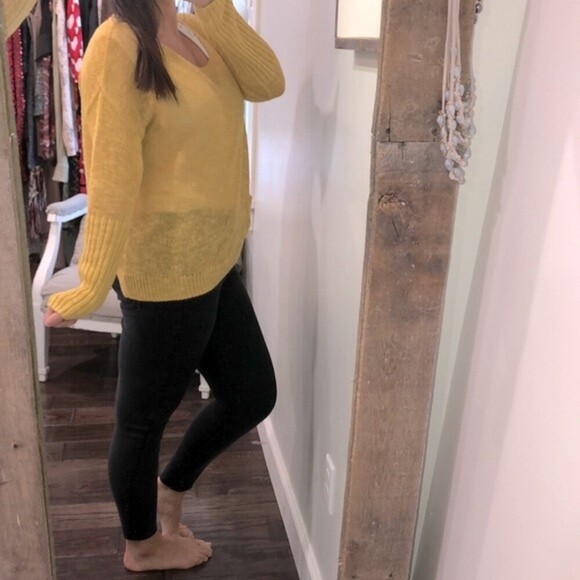 SPARROW large mustard sweater as worn by Holland Roden/Teen Wolf actress - Picture 2 of 5